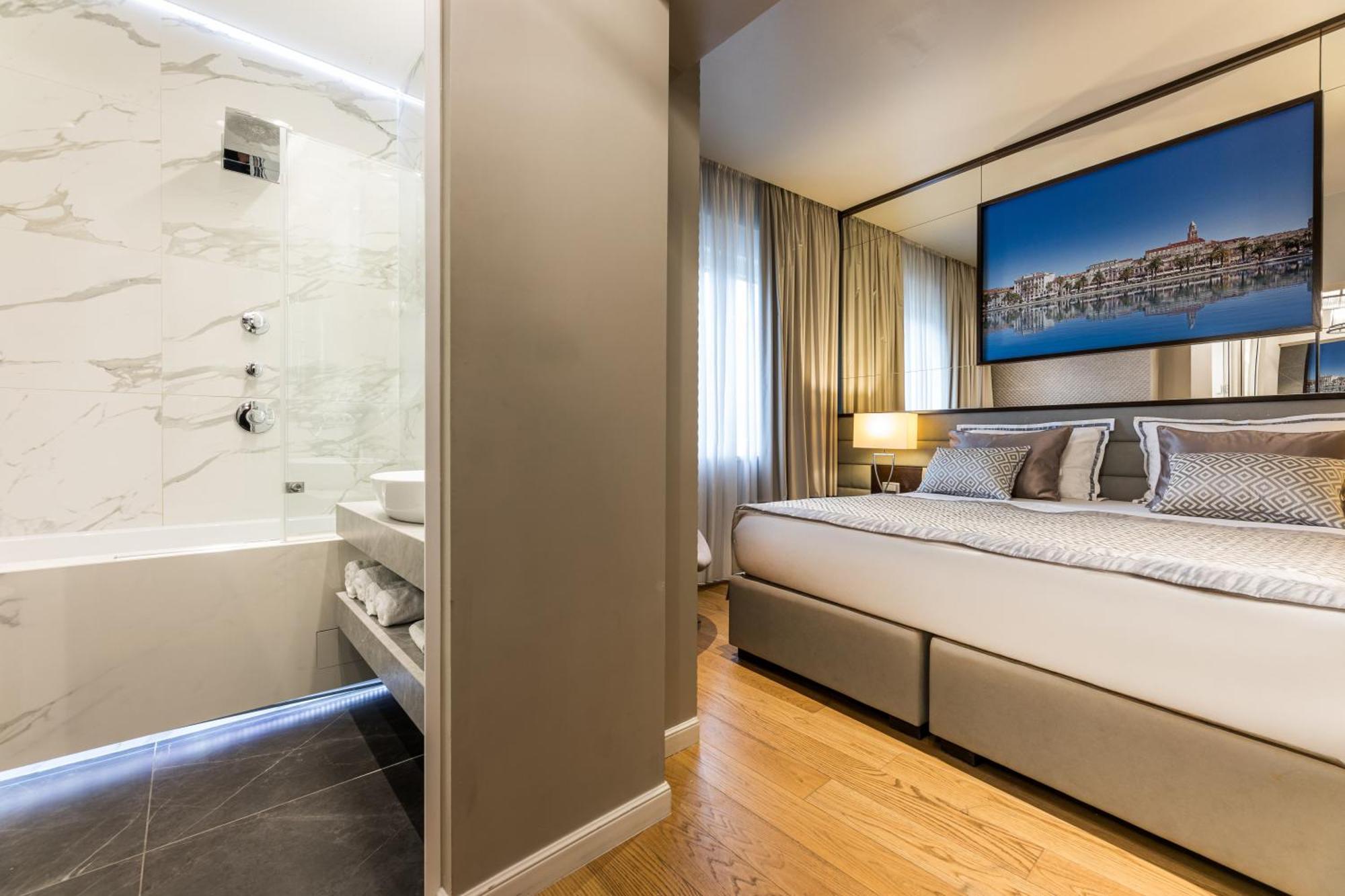 Fortuna Luxury Rooms 1 Split Exterior foto